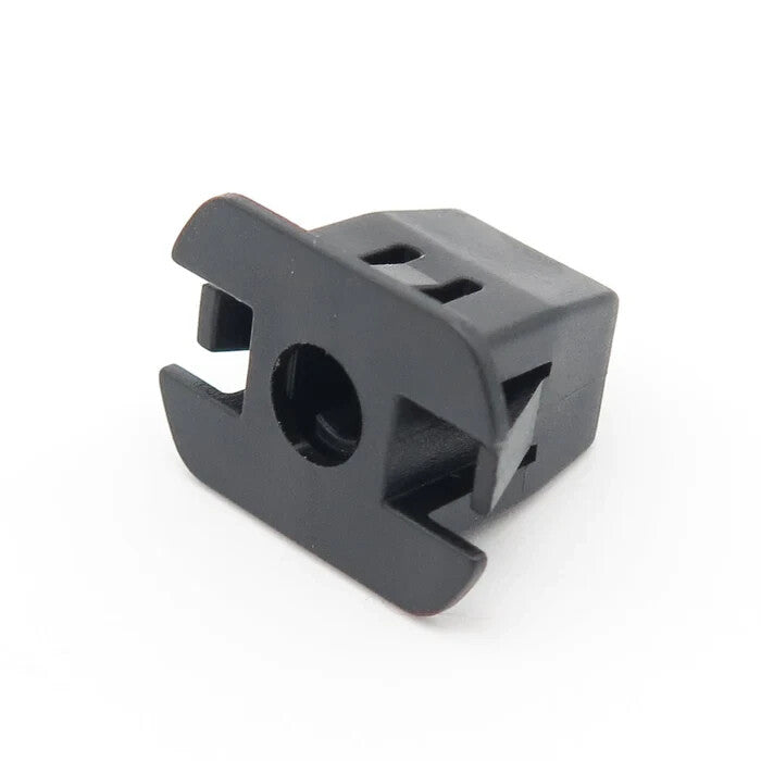 VW - AUDI Bodywork fixing Grommet 8k0837199 x20 A1 A3 A4 A5 Q2 Skoda Macan2