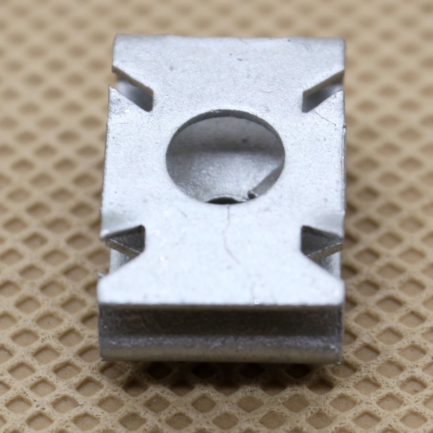 SEAT Speed Nut Undertay Splashguard Trim & Interior Panel Fastener M5 Clip x10pc4