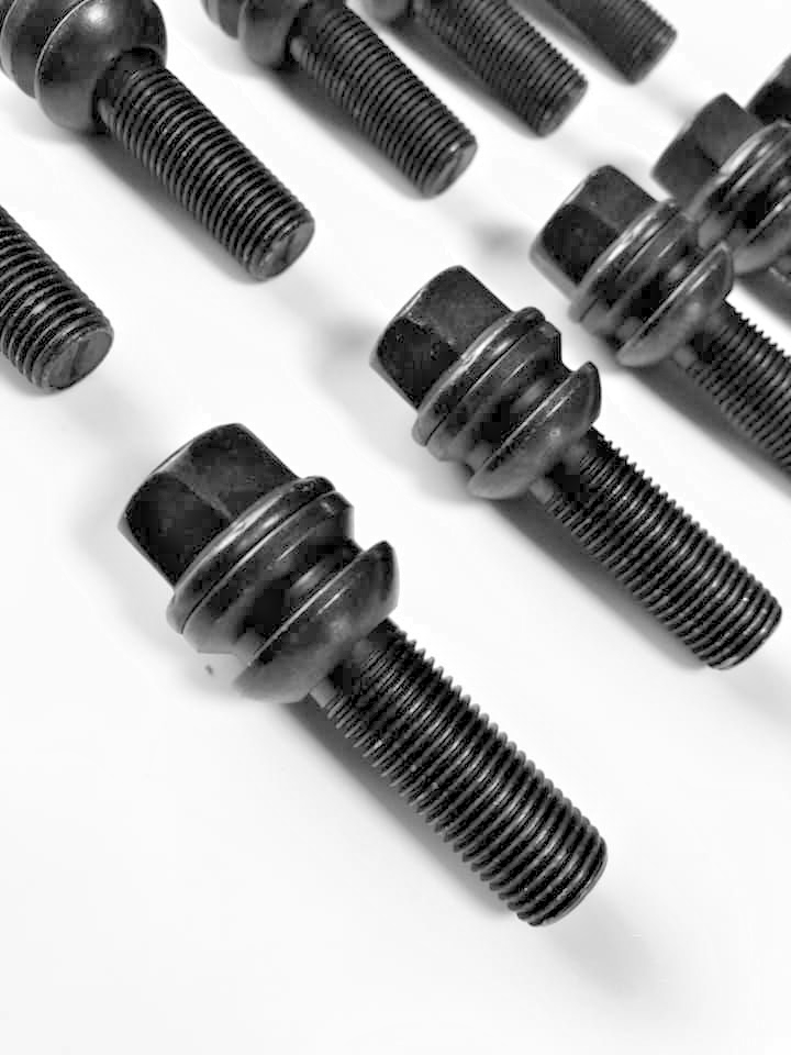 Porsche Wheel Spacers 15mm + Extended O.E Bolts Set Of 2 in Black 5x130 PSR9Line3