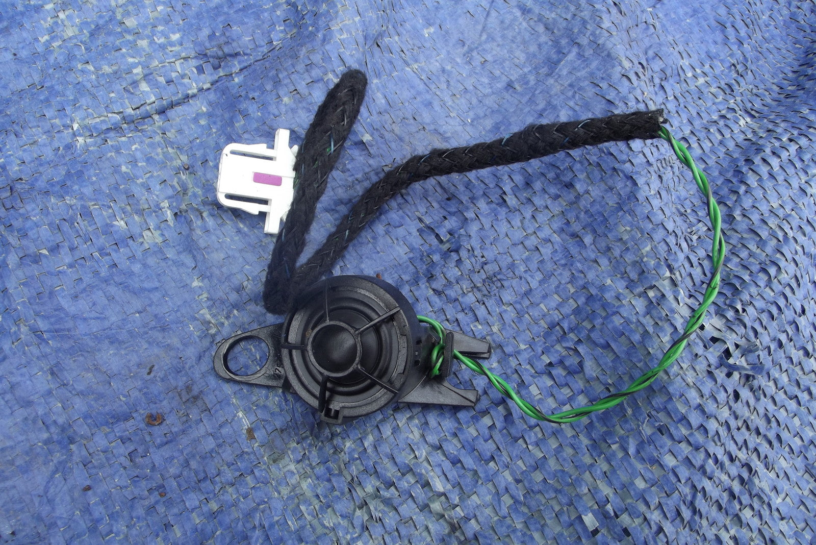 DOOR TWEETER SPEAKER LEFT N/S  65138368231  from BMW E46 316 SE SALOON 19990