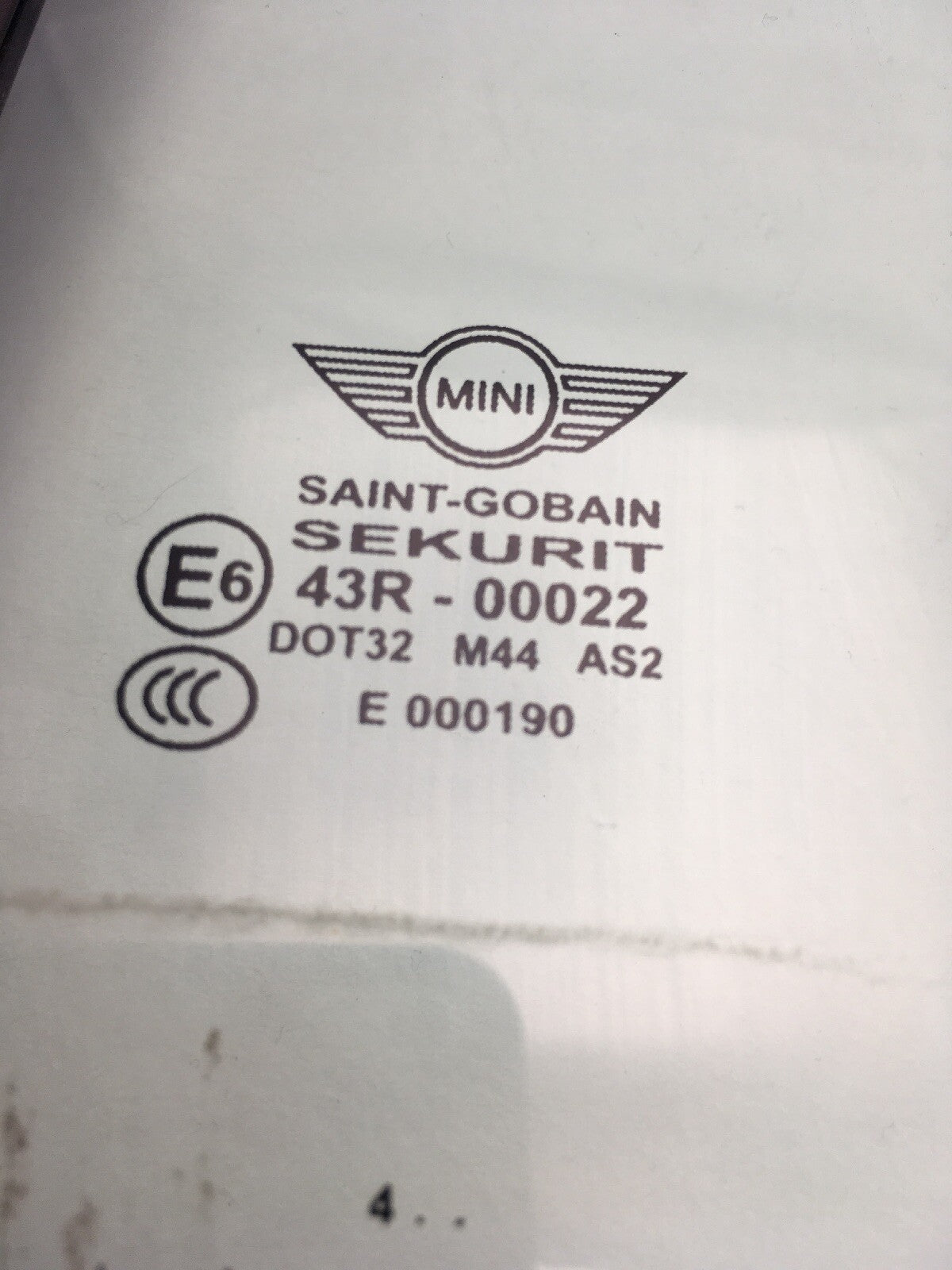 Left Side Rear Quarter Window Glass  Mini R52 Cabriolet 02-08 71287221