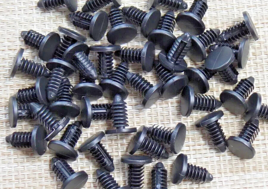 MERCEDES Fir Tree Window Trim Clip Rivet 11mm Head. x10 Pcs A002997338617