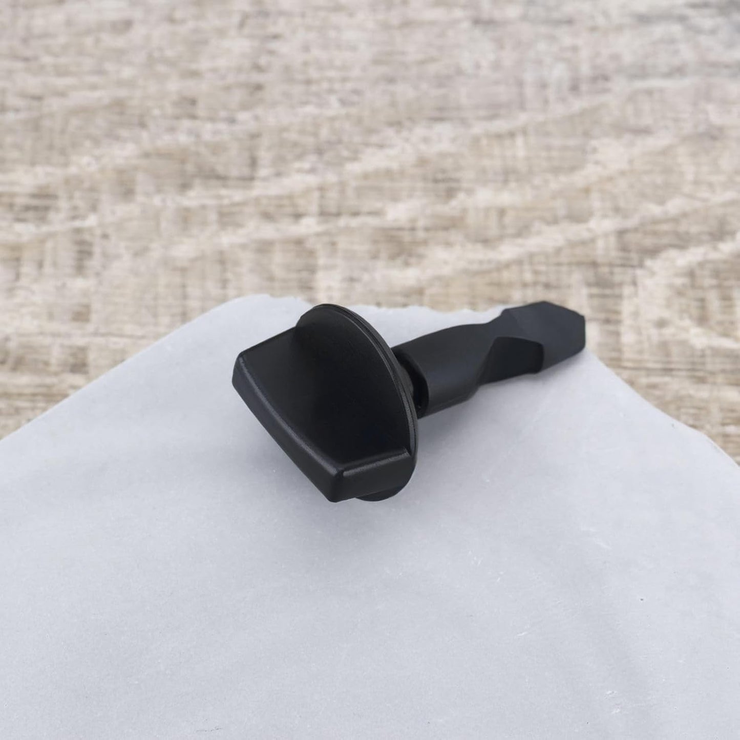 AUDI Bumper Tow Eye Cover Twist Bolt Locking Fastener Clips, - Pack of 4 Pieces.14