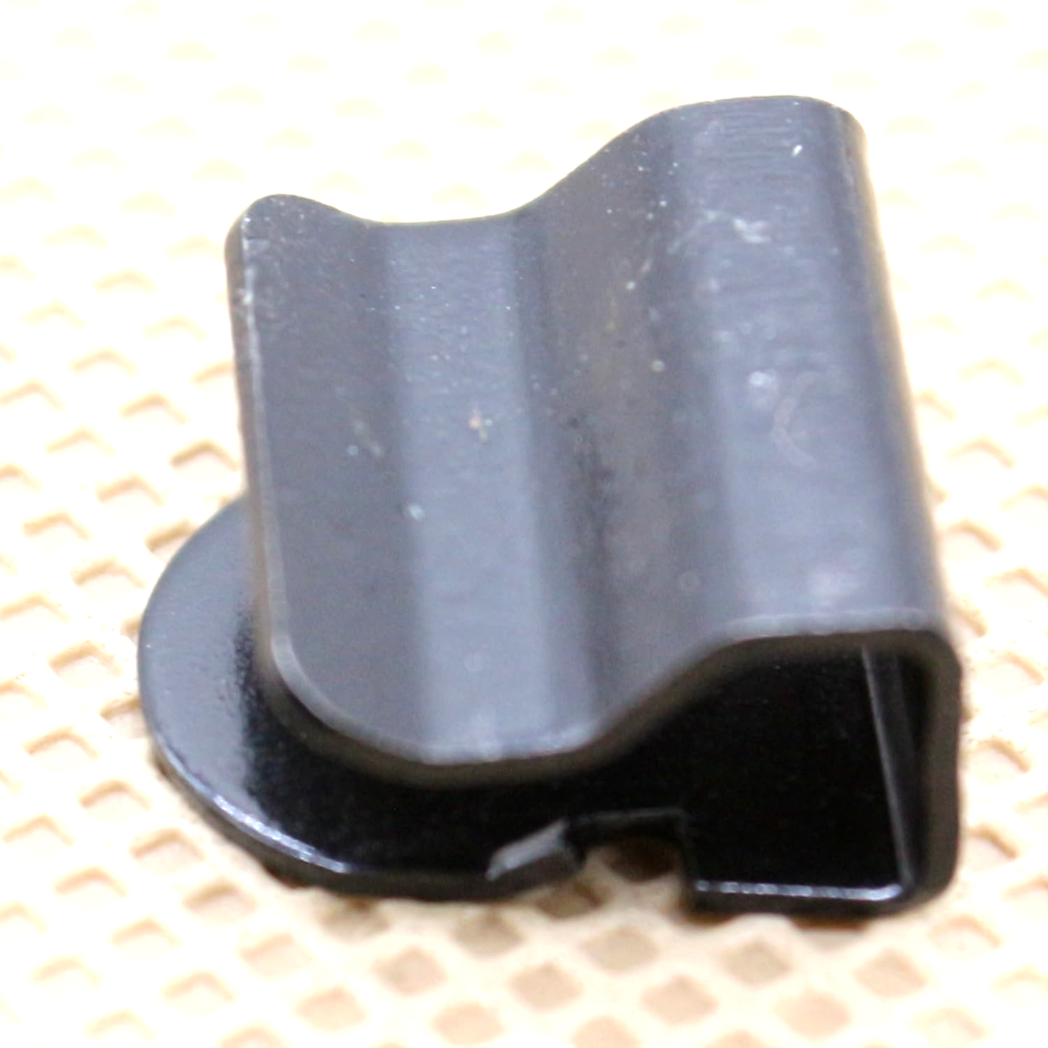 AUDI Wheel Arch Liner Housing Splash Guard Protection Trim Edge Clip -  Pack #108