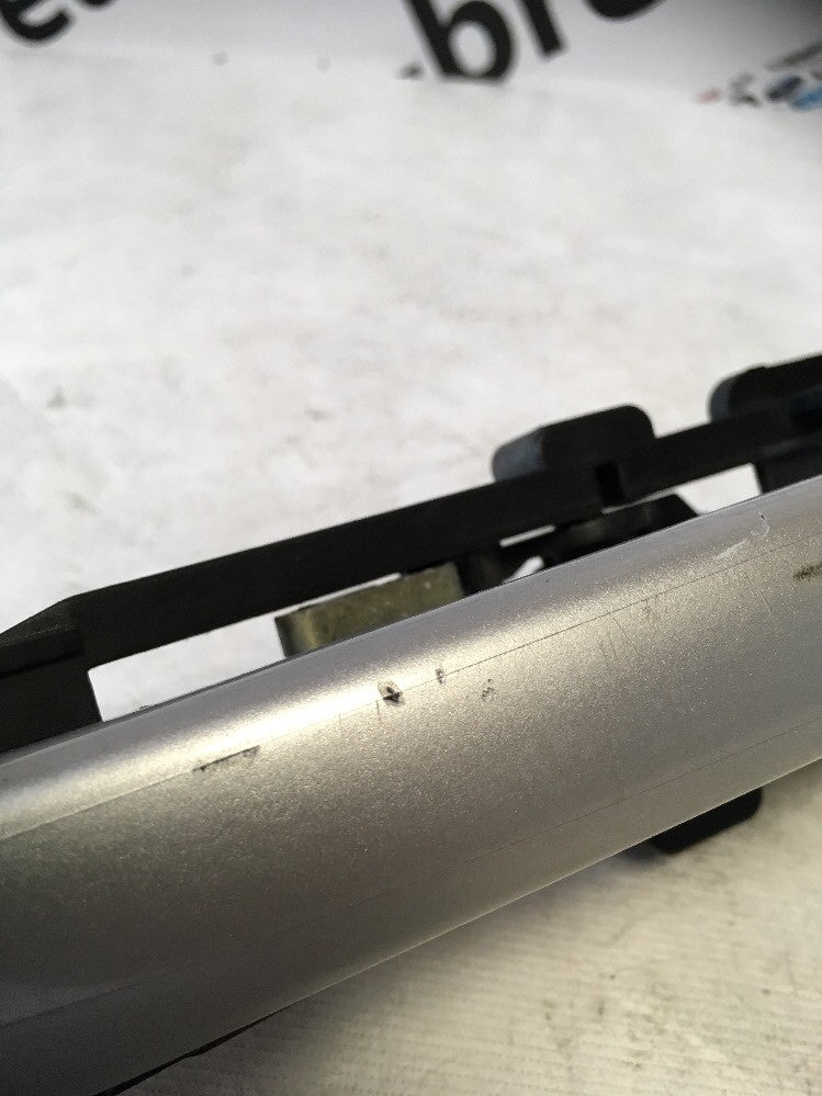 Exterior Door Open Handle Front Right From a Mercedes C Class W203 00-053