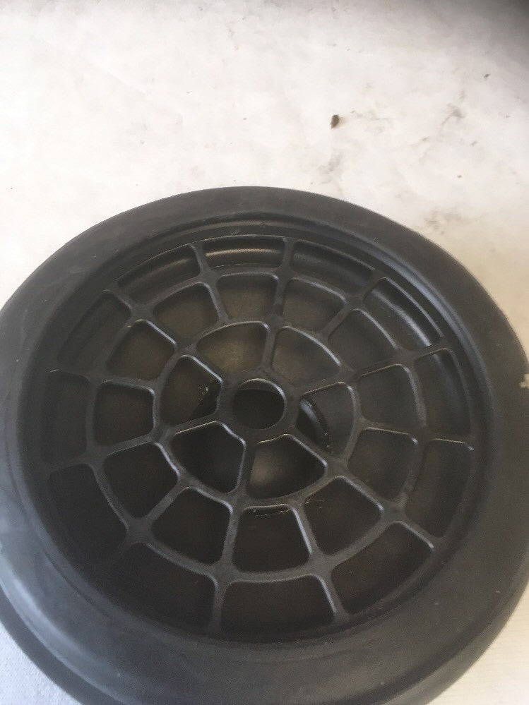 Door Speaker Front Right Side From a Mercedes C Class W203 00-053