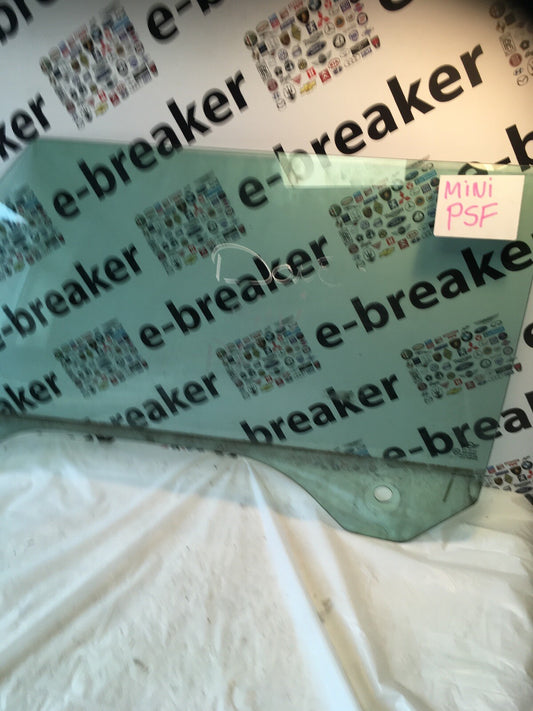 Door Window Glass Left Side from a Mini One R50 2003 1.60