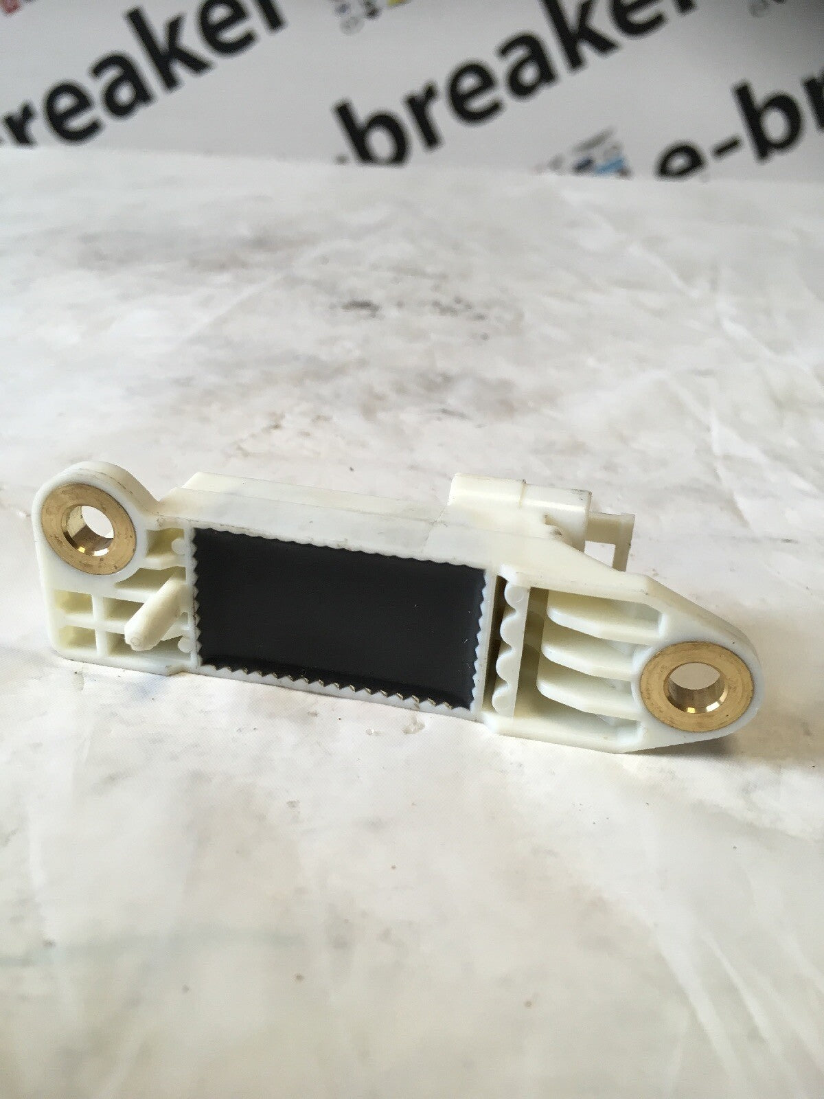 6914304 Airbag Side Impact Sensor from a Mini Cooper R50 2005 1.6 Petrol2