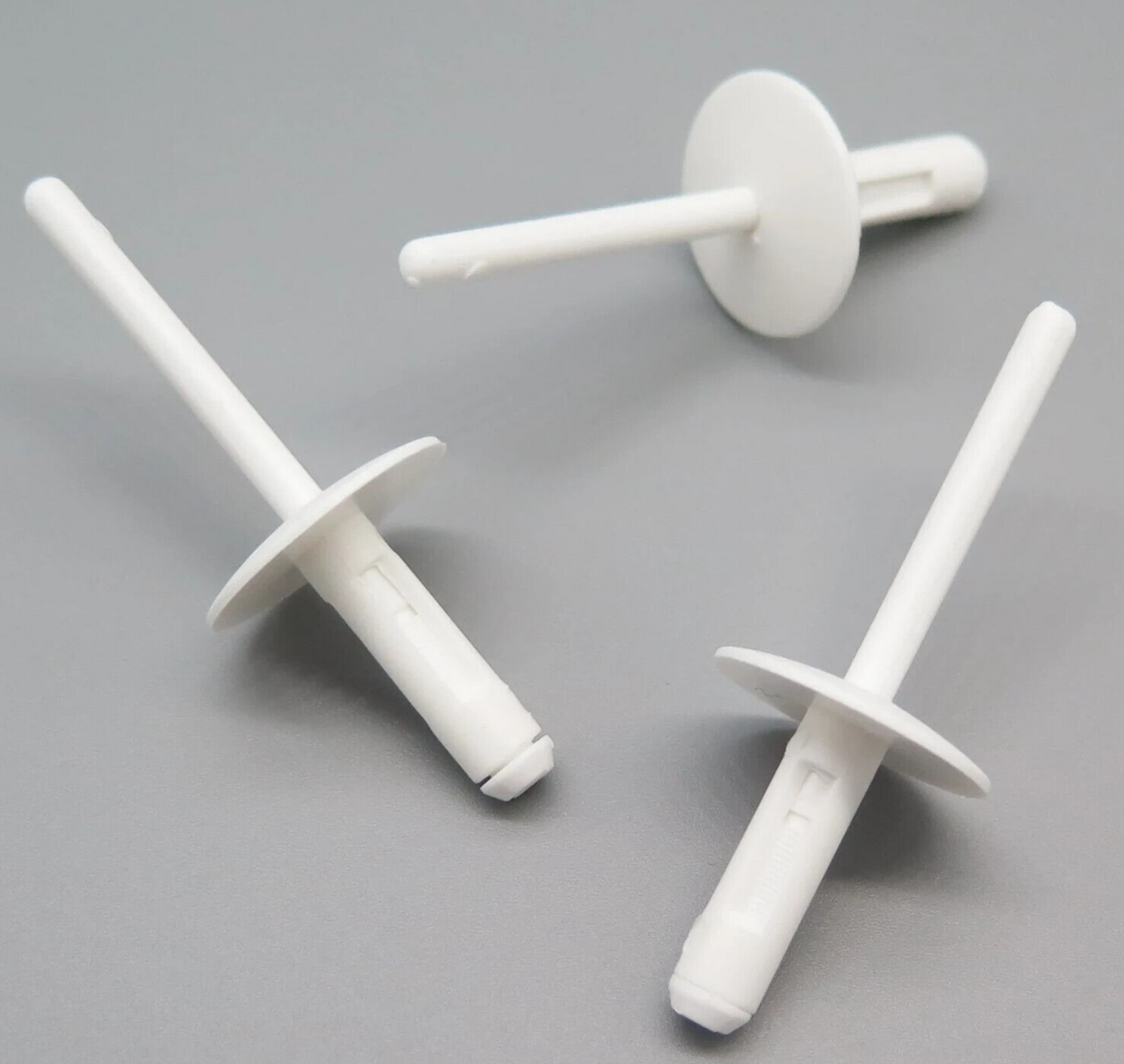 White Wheel Arch Flare & Trim Moulding Rivet Clips for BMW X5 X5M F15 F85 x5 Pcs15
