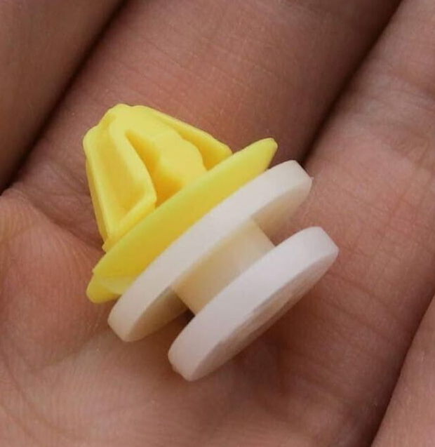 Land Rover Trim Fixing Clips Interior & Exterior x10 Pcs Freelander Disco Range23