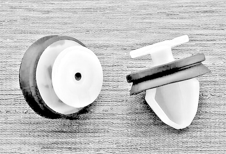 Land Range Rover Trim clips x5  Freelander Discovery Sport Evoque O.E.M LR0061014