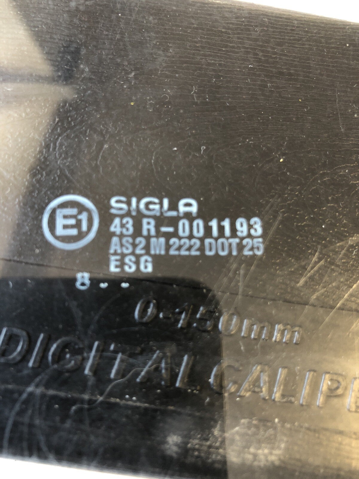 Ford Escort Cabriolet Mk4 Right Rear Side Window Glass1