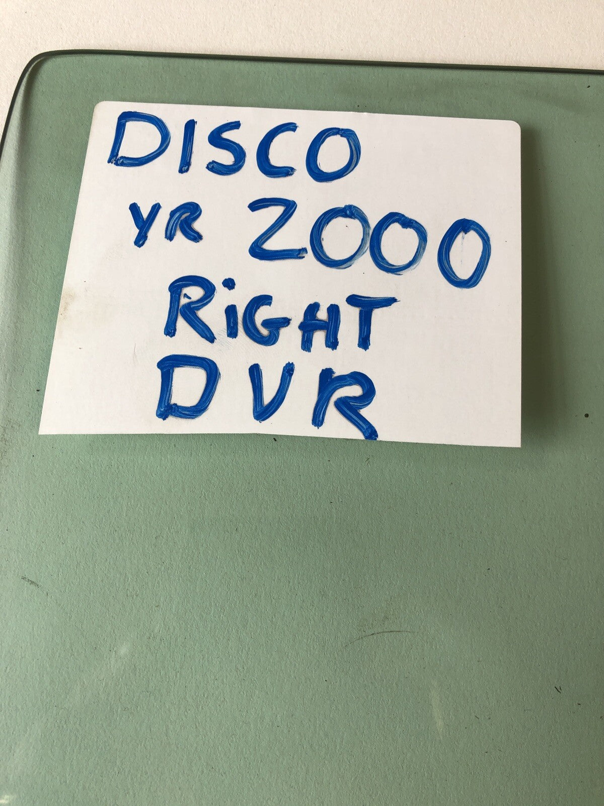 Land Rover Discovery Right Rear Door Window Glass2