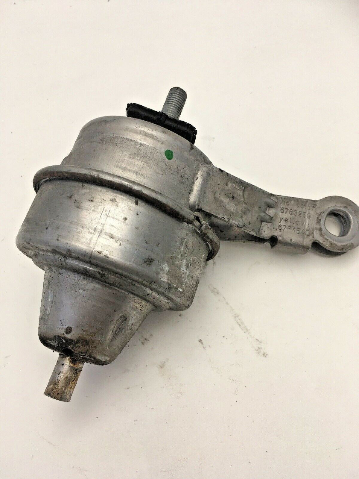 Engine Mount Damper Bush Right Side Facelift 04-06 From a MINI R50 R52 R530