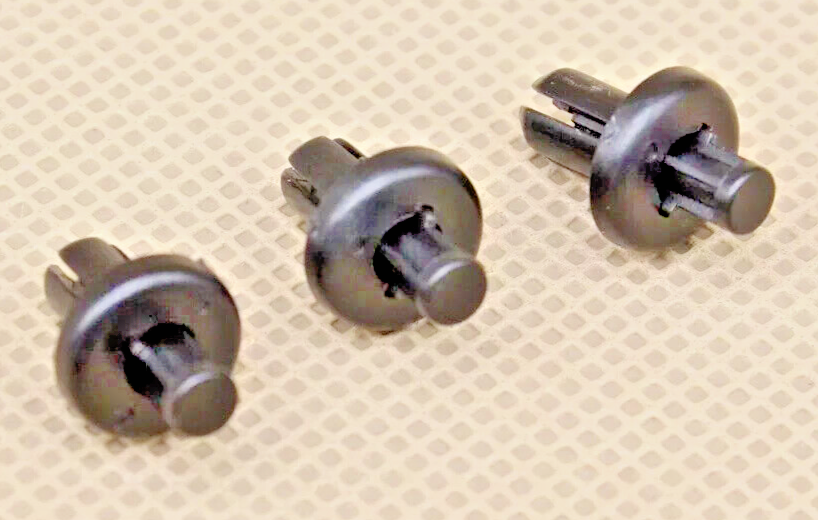 5mm Plastic Rivet Trim Clips x5 Honda Yamaha Suzuki Kawasaki Bike Fairing Panel5