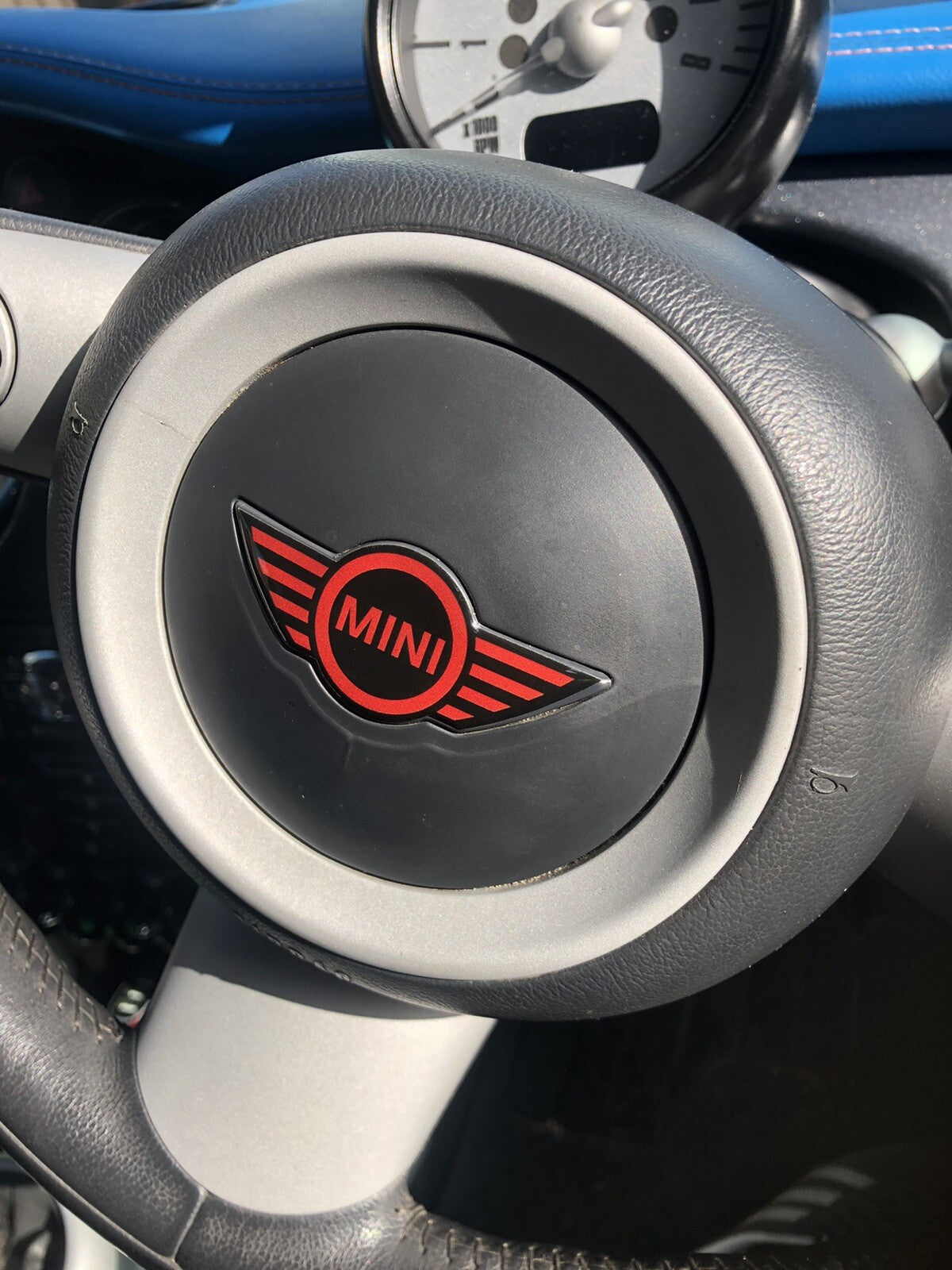 LOVE MY MINI COOPER Steering Wheel Badge Logo 3D Gel Domed Gen1 R50 R52 R53 JCW3