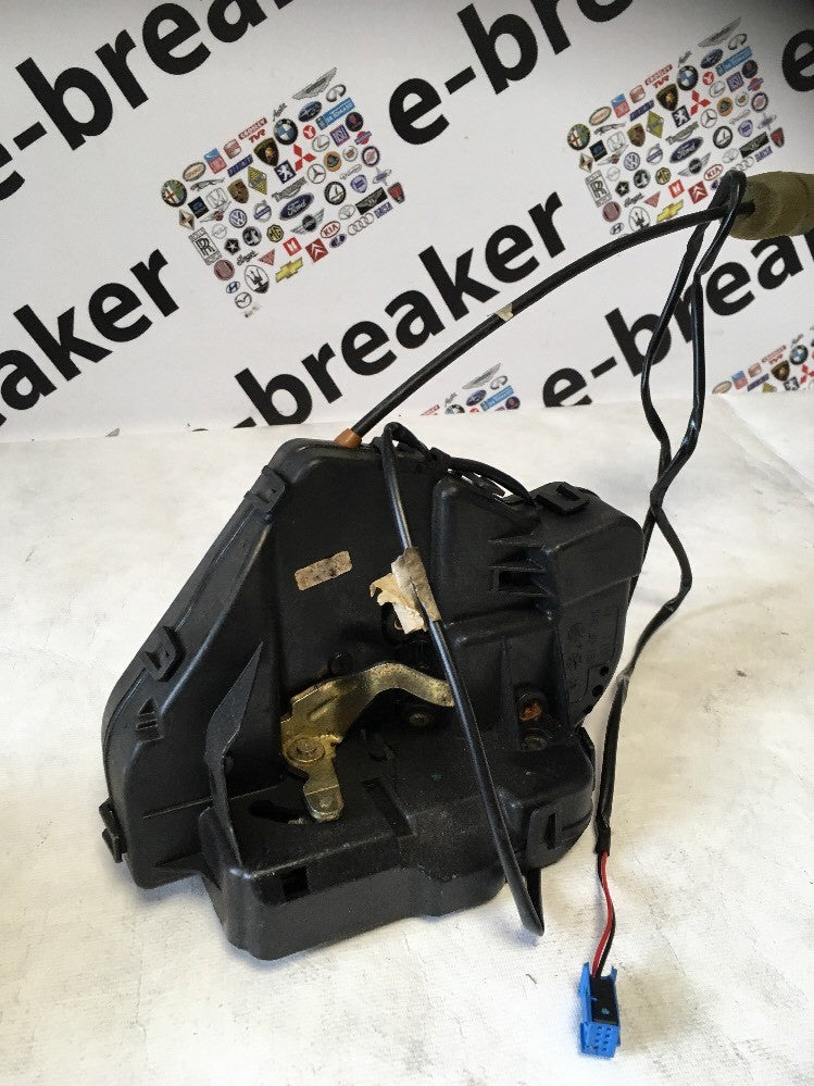 Door Lock Latch Rear Right From a Mercedes C Class W203 00-051