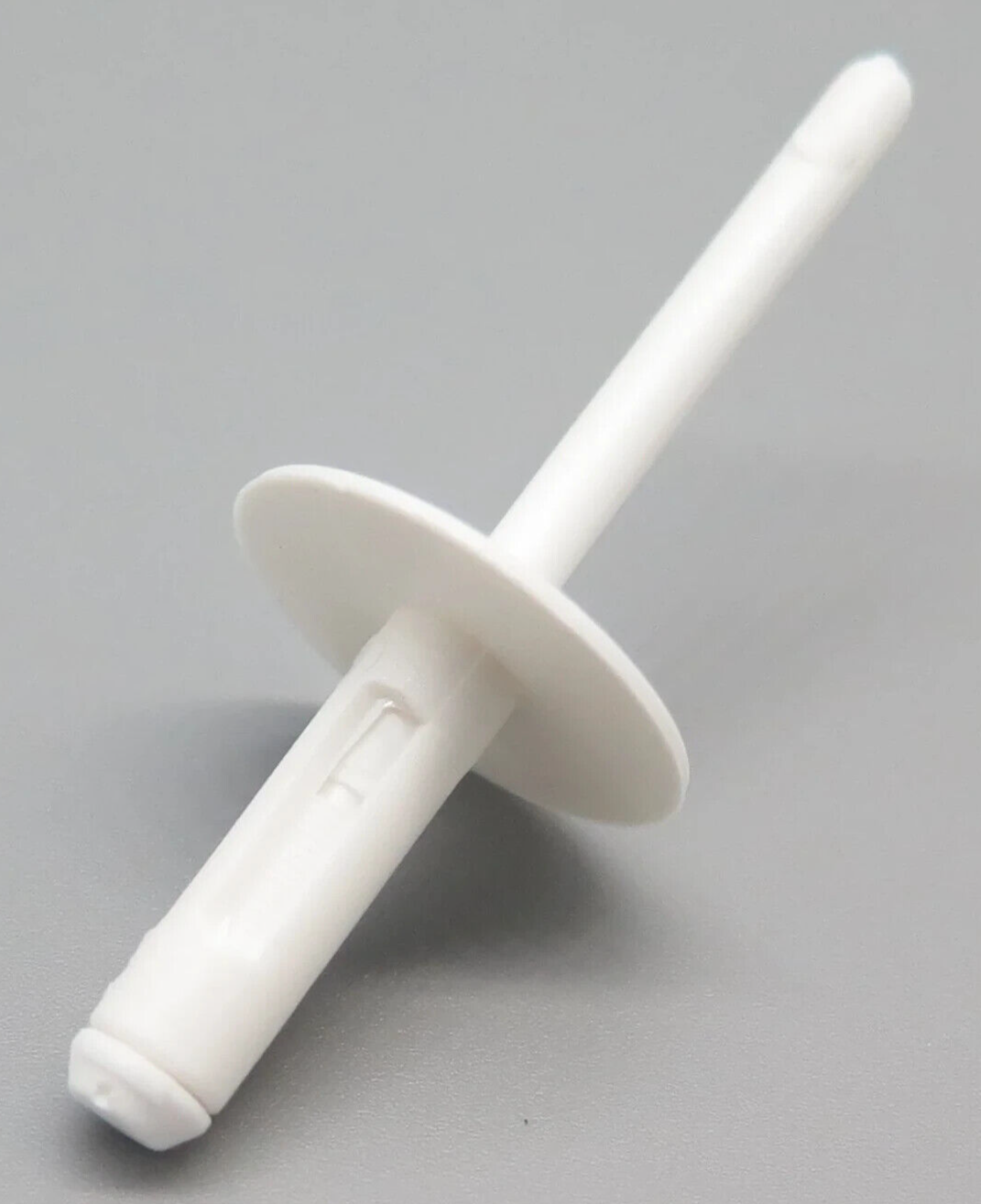 White Wheel Arch Flare & Trim Moulding Rivet Clips for BMW X5 X5M F15 F85 15 Pcs13