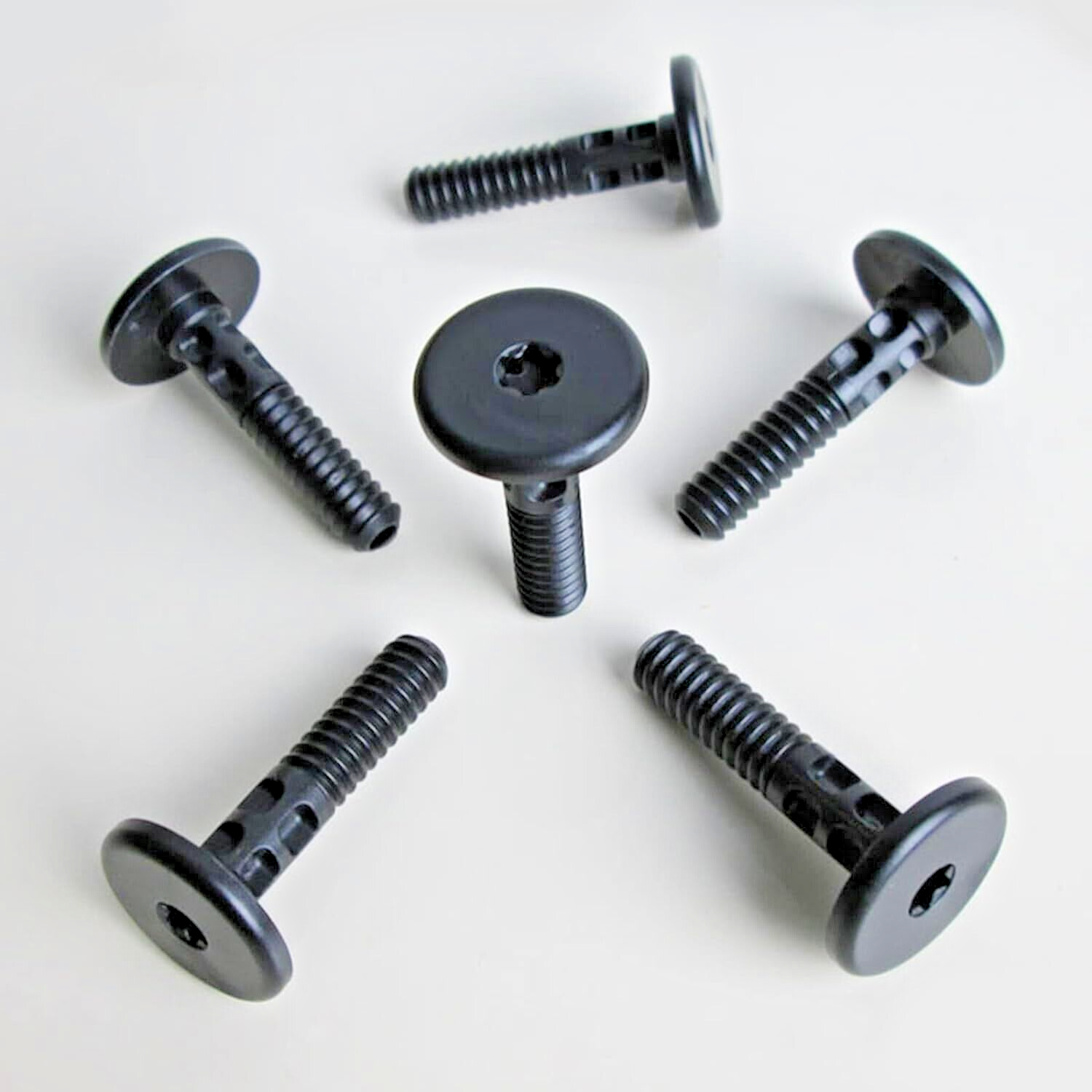 BMW Side Skirt Clips 1 2 3 4 5 6 7 8 series x3 x4 x5 x6 E F Chassis Qty of 105