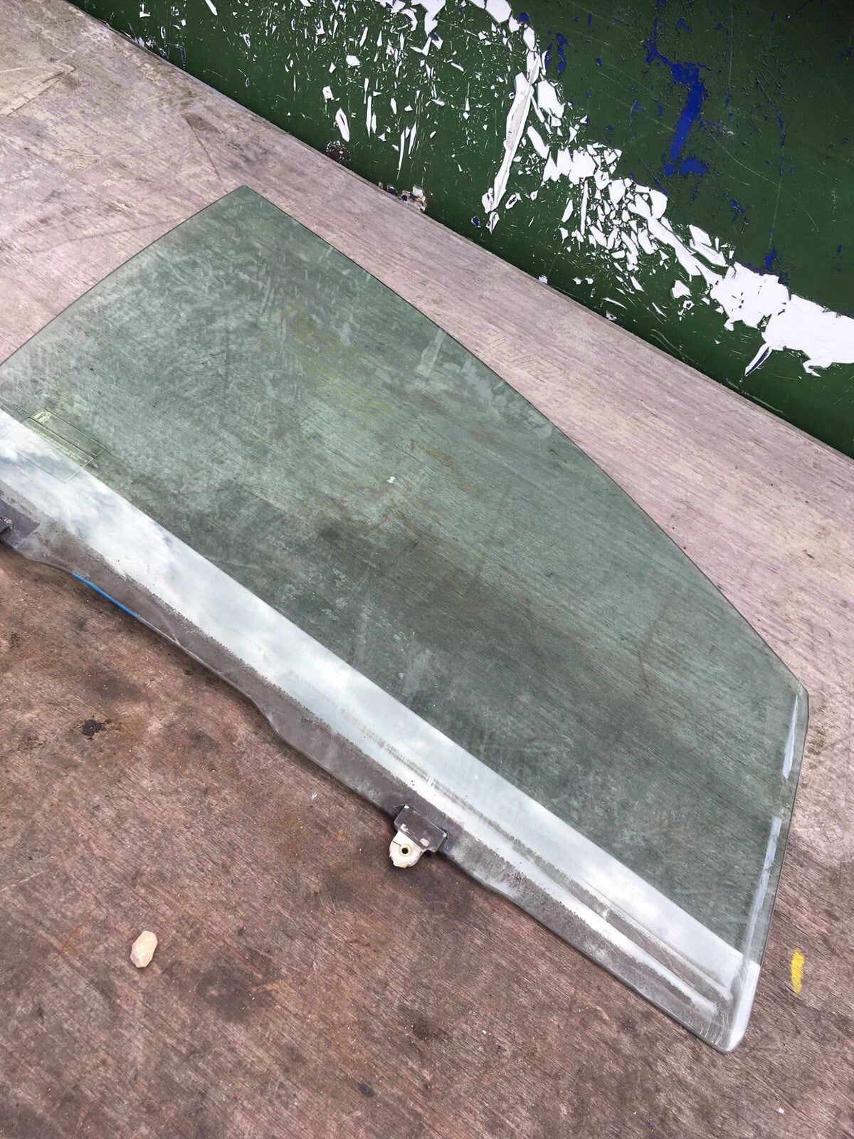 Door Window Glass Front Right for Toyota Previa 2002 05 Gen 20