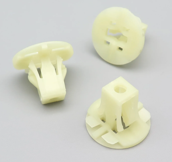 BMW Underfloor Body Protection Weather Shield Trim Panel Fastener Pin Grommet x53