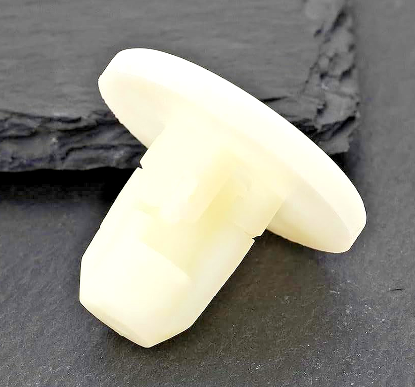 MINI F55 F56 F57 F66 U25 Expanding Grommet Clip Nut  - Trim Panel Fastener # x108