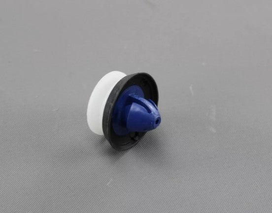 VW AUDI Door Card Trim Panel Fastener Clips, A3 TT R8,  Golf Cabriolet V1 - 10pc17