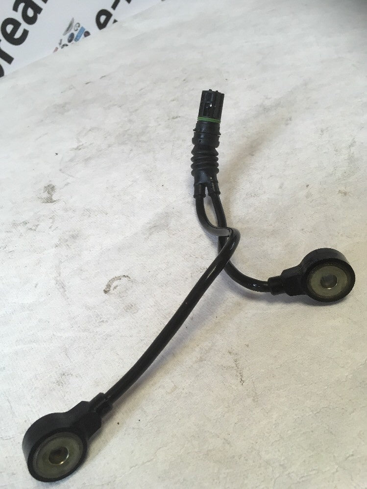 N42 Engine Knock Sensor From a BMW 3 E46 Face lift1
