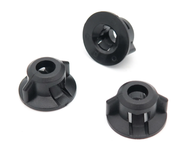 Toyota & Lexus Wheel Arch Liner Plastic Nut - 9046706121 / 9046706169