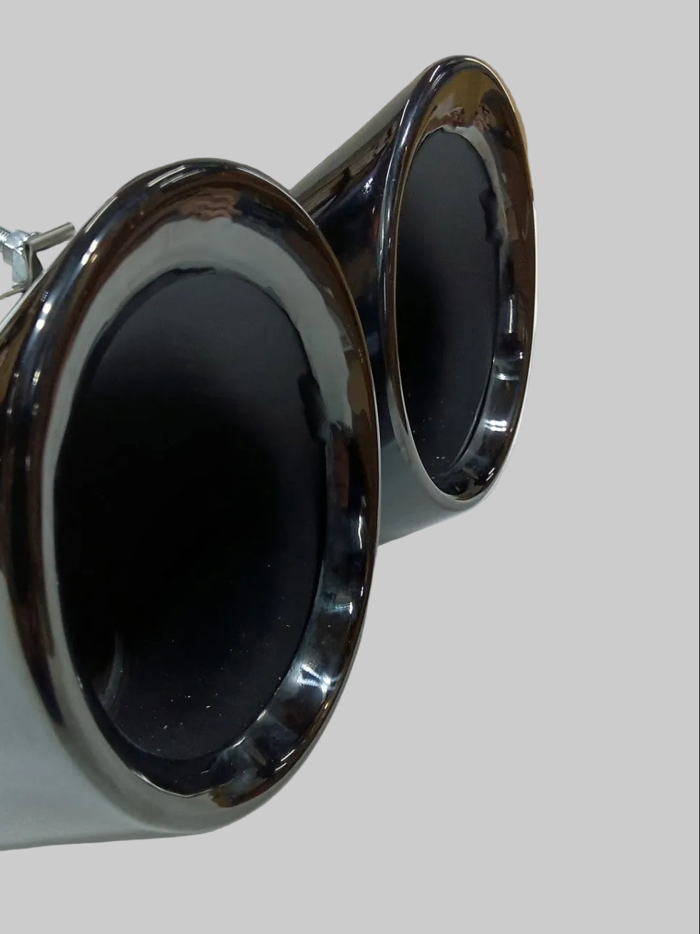 PSR9Line black Porsche Boxster Cayman twin exhaust tips detail view 1173