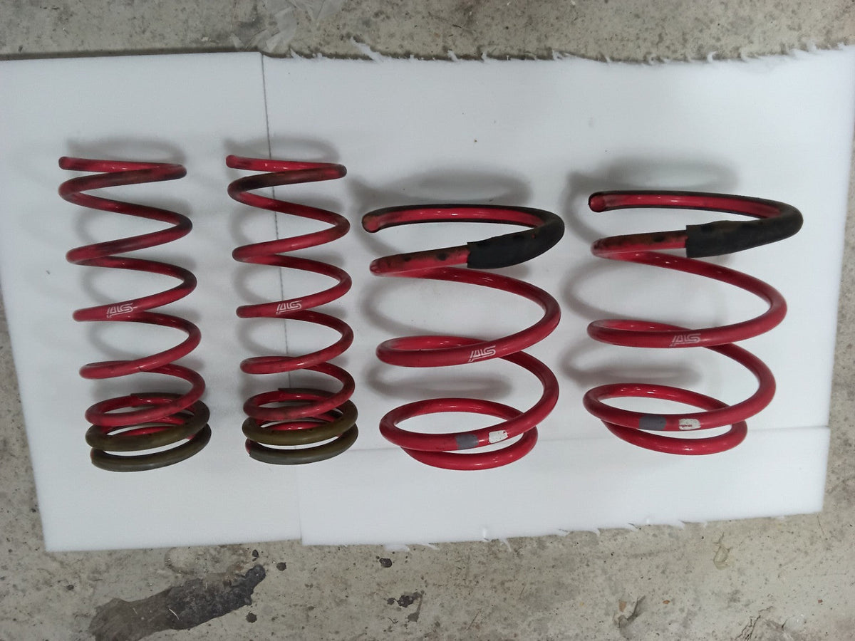 Genuine used STI Subaru Impreza GH lowering springs, condition photo 6 of 7