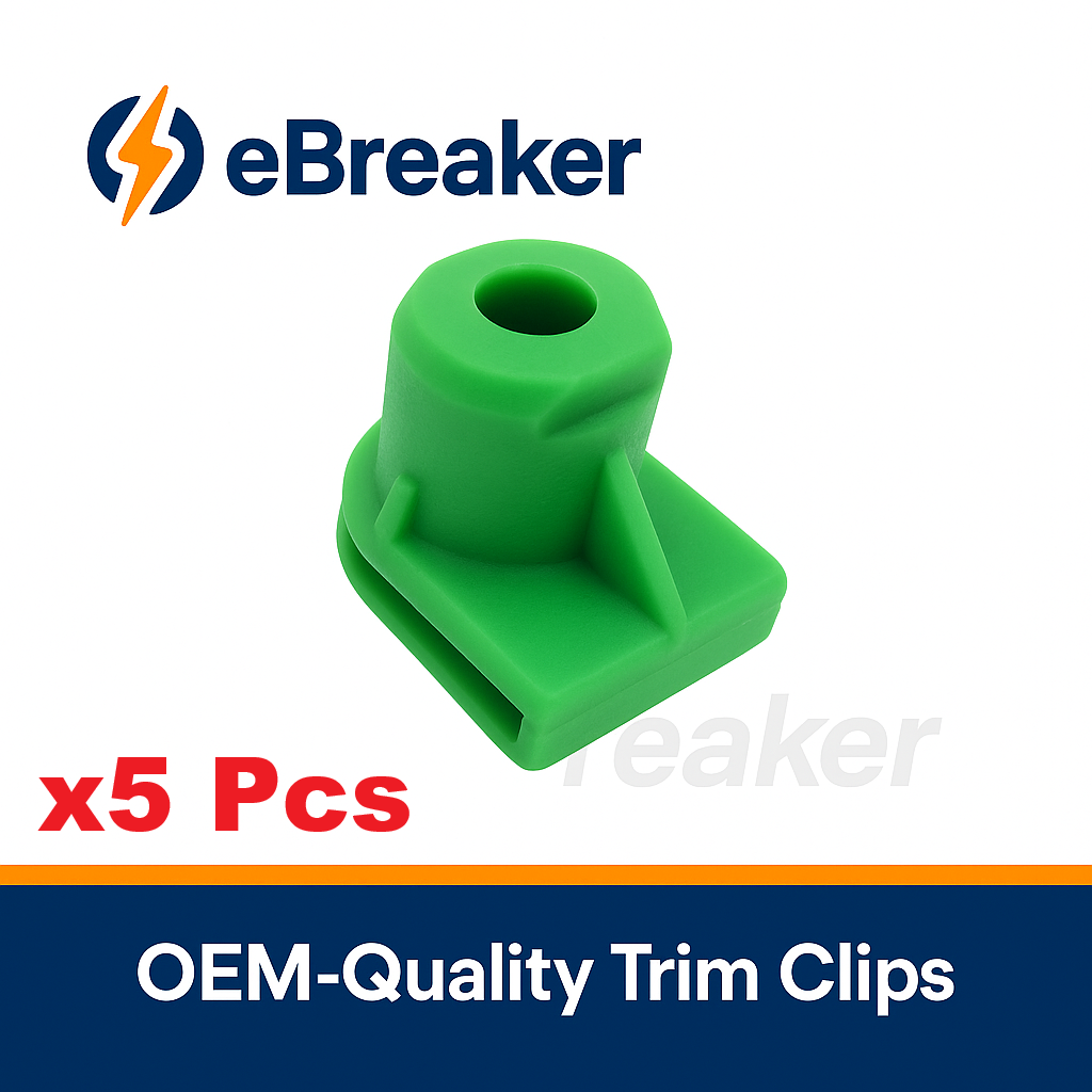 Green Plastic Spire C-Clip - Bumper & Trim Panel Fastener