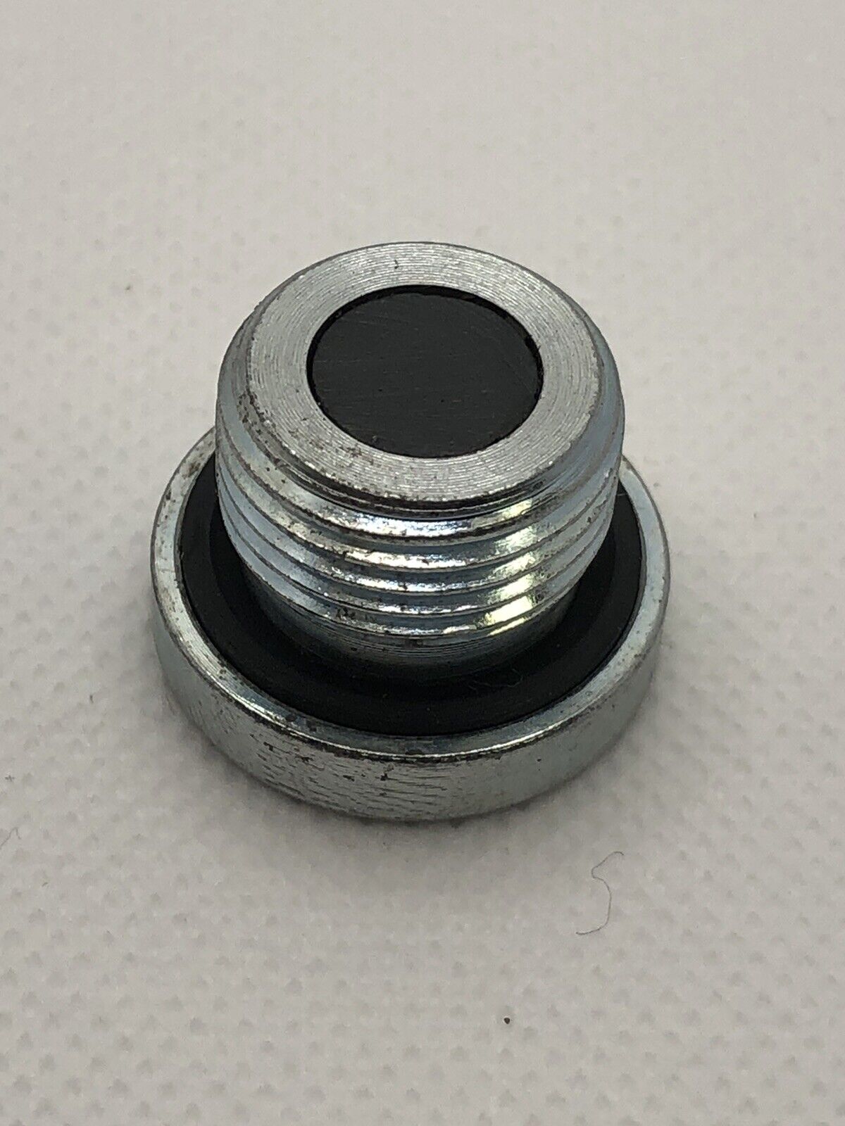 Porsche Magnetic Oil Drain Sump Plug M96 & M97 Engine PSR9Line